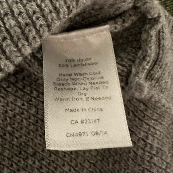 Talbots Turtle Neck Seeater - Picture 6 of 6